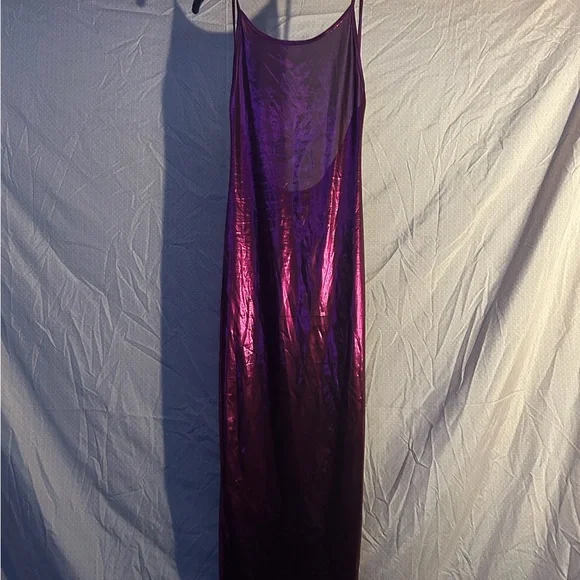 Elegant Purple Women's Dress - Picture 2 of 4